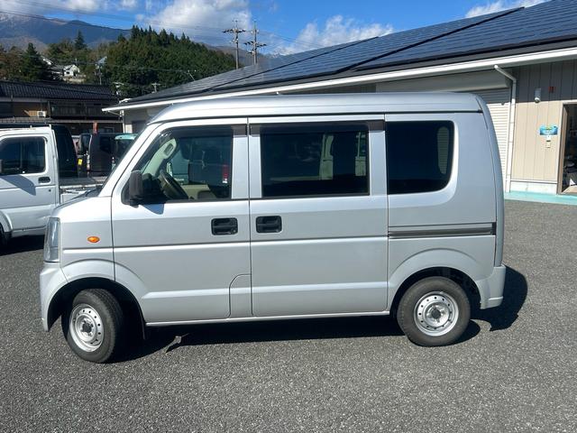 スクラム PC 正規AA仕入れ★第三者機関査定済み★実走行★修復歴なし★マニュアル★4Wd★プライバシーガラス★ETC★キーレス★パワーウィンド―★車検R8年2月まで★黒ナンバー取得★即納車★(4枚目)