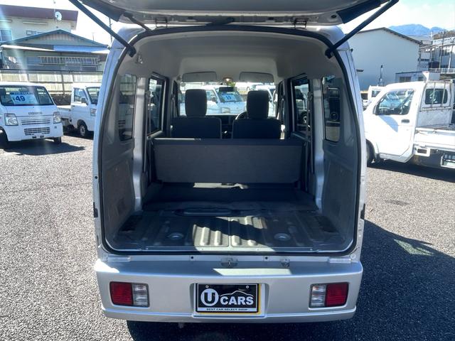 スクラム PC 正規AA仕入れ★第三者機関査定済み★実走行★修復歴なし★マニュアル★4Wd★プライバシーガラス★ETC★キーレス★パワーウィンド―★車検R8年2月まで★黒ナンバー取得★即納車★(12枚目)