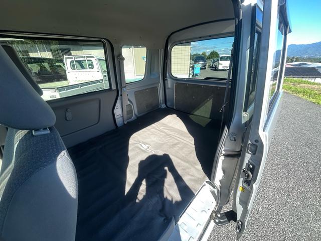 スクラム PC 正規AA仕入れ★第三者機関査定済み★実走行★修復歴なし★マニュアル★4Wd★プライバシーガラス★ETC★キーレス★パワーウィンド―★車検R8年2月まで★黒ナンバー取得★即納車★(15枚目)