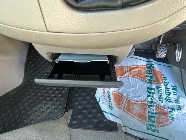 スクラム PC 正規AA仕入れ★第三者機関査定済み★実走行★修復歴なし★マニュアル★4Wd★プライバシーガラス★ETC★キーレス★パワーウィンド―★車検R8年2月まで★黒ナンバー取得★即納車★(25枚目)