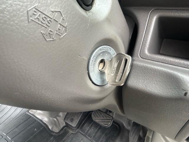 ミニキャブバン M 正規AA仕入れ★第三者機関査定済み★実走行★エアバック★喫煙車の為お得★県内安にチャレンジ★法定整備★車検2年★4Wd★オートマ★(33枚目)