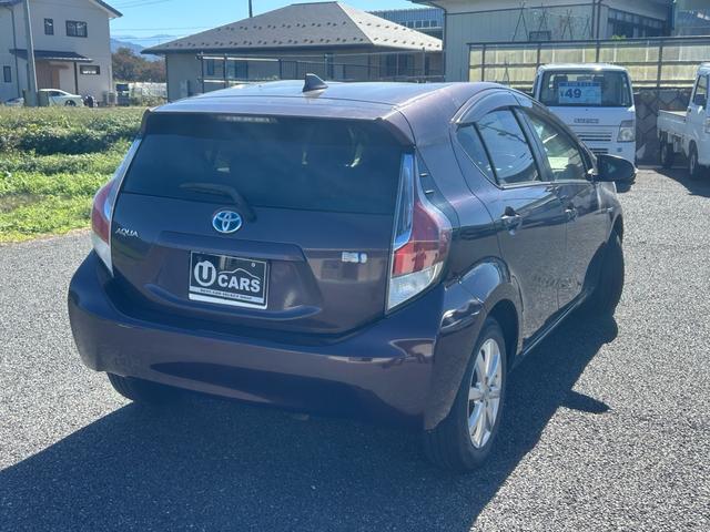 アクア S ★中期アクア★燃費の良さを体験してください★実走行済み★人気急上昇中★記録簿お付けいたします★車検R8/9月★(9枚目)