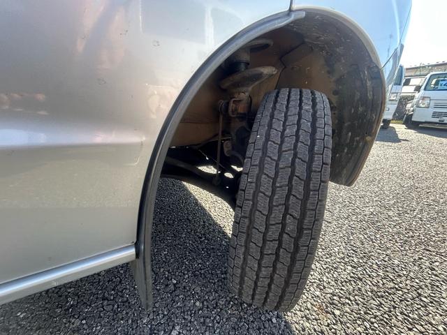 ＮＶ１００クリッパーバン ＤＸ　正規ＡＡ仕入れ★第三者機関査定済み★実走行★車検２年★法定整備★４ＷＤ★マニュアル★ハイルーフ★黒ナンバー取得もお任せください★エアバック★（12枚目）