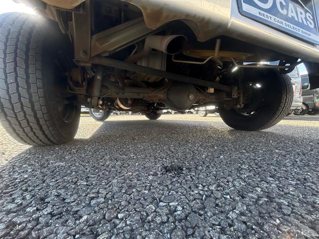 ＮＶ１００クリッパーバン ＤＸ　正規ＡＡ仕入れ★第三者機関査定済み★実走行★車検２年★法定整備★４ＷＤ★マニュアル★ハイルーフ★黒ナンバー取得もお任せください★エアバック★（15枚目）