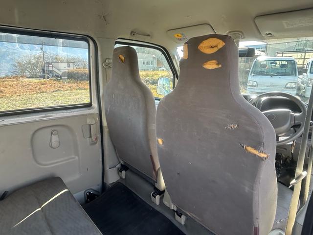 ＮＶ１００クリッパーバン ＤＸ　正規ＡＡ仕入れ★第三者機関査定済み★実走行★車検２年★法定整備★４ＷＤ★マニュアル★ハイルーフ★黒ナンバー取得もお任せください★エアバック★（22枚目）