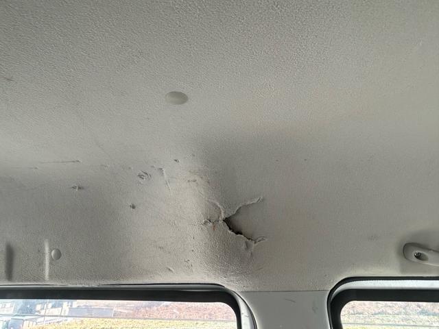 ＮＶ１００クリッパーバン ＤＸ　正規ＡＡ仕入れ★第三者機関査定済み★実走行★車検２年★法定整備★４ＷＤ★マニュアル★ハイルーフ★黒ナンバー取得もお任せください★エアバック★（23枚目）