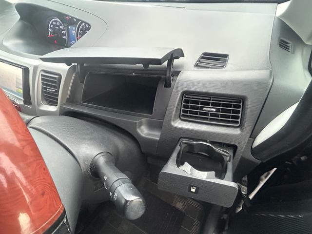 ステラ カスタムRリミテッド 正規AA仕入れ★第三者機関査定済み★実走行★車検R8年12月まで★即納車★修復歴なし★社外ナビ付き★ムーブカスタム★リミテッド★サブスクレンタル★D-AUTO在庫数200台以上★(25枚目)