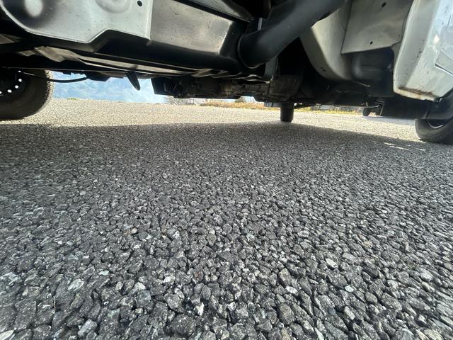 キャリイトラック ＫＣ　距離若★４ＷＤ★軽トラ軽バン在庫仕入れ強化中★エアコン、パワステ無★（13枚目）