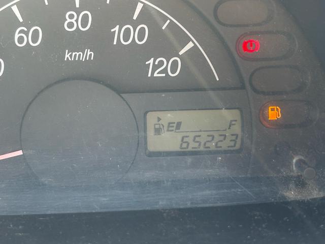 キャリイトラック ＫＣ　距離若★４ＷＤ★軽トラ軽バン在庫仕入れ強化中★エアコン、パワステ無★（24枚目）