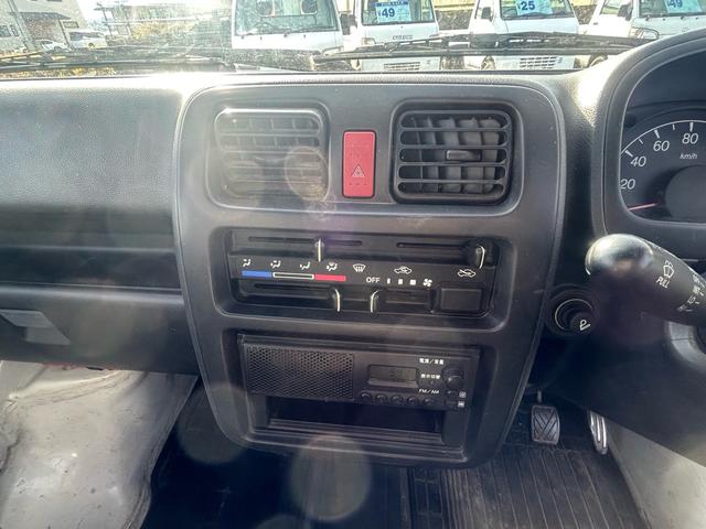 キャリイトラック ＫＣ　距離若★４ＷＤ★軽トラ軽バン在庫仕入れ強化中★エアコン、パワステ無★（29枚目）