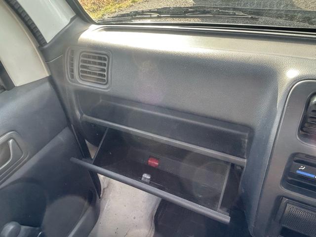 キャリイトラック ＫＣ　距離若★４ＷＤ★軽トラ軽バン在庫仕入れ強化中★エアコン、パワステ無★（33枚目）