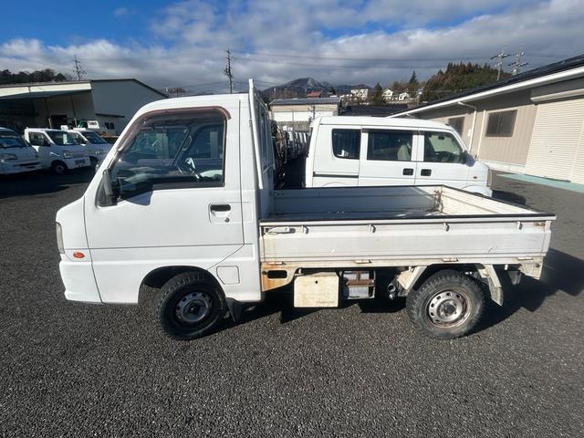 サンバートラック ＴＣ　正規ＡＡ仕入れ★第三者機関査定済み★実走行★車検Ｒ８年７月★即納車★エアコン★パワステ★４Ｗｄ★希少オートマ★軽トラ・軽箱専門店★在庫台数２００台以上★サブスク・レンタルもＤ－ＡＵＴＯ★（6枚目）