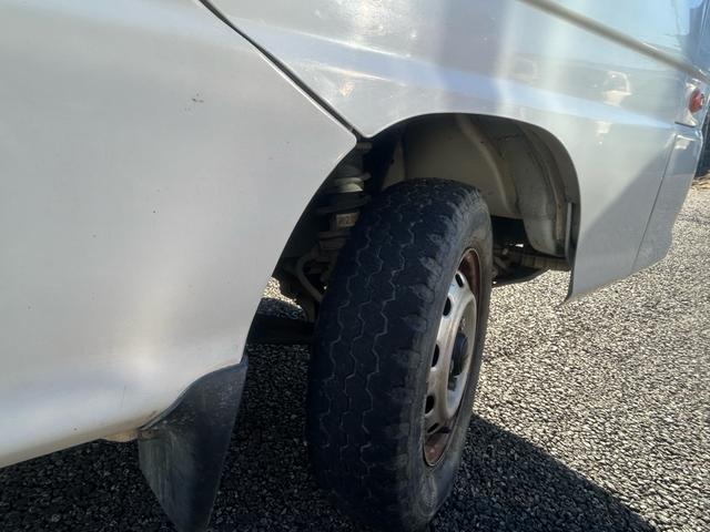 サンバートラック ＴＣ　正規ＡＡ仕入れ★第三者機関査定済み★実走行★車検Ｒ８年７月★即納車★エアコン★パワステ★４Ｗｄ★希少オートマ★軽トラ・軽箱専門店★在庫台数２００台以上★サブスク・レンタルもＤ－ＡＵＴＯ★（13枚目）