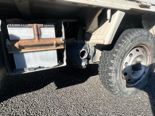 サンバートラック ＴＣ　正規ＡＡ仕入れ★第三者機関査定済み★実走行★車検Ｒ８年７月★即納車★エアコン★パワステ★４Ｗｄ★希少オートマ★軽トラ・軽箱専門店★在庫台数２００台以上★サブスク・レンタルもＤ－ＡＵＴＯ★（15枚目）