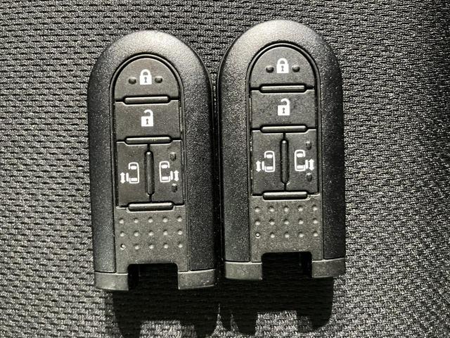 ルーミー カスタムＧ　４ＷＤ　ＬＥＤヘッドライト　社外ＳＤナビ　ワンセグＴＶ　ＣＤ再生　ＳＤカード　全周囲カメラ　両側電動スライドドア　クルーズコントロール　　純正１４インチアルミ　社外アルミスタッドレスタイヤセット（45枚目）