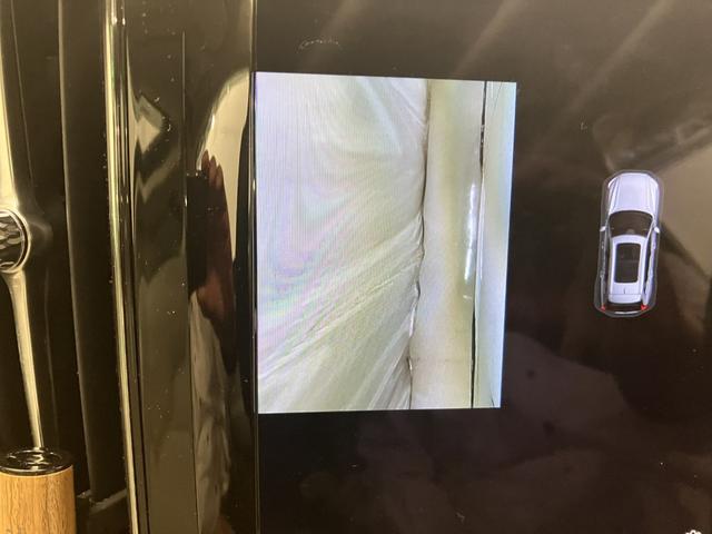 XC60 リチャージアルティメトT6AWDプラグインハイブリド AWD ディスプレイオーディオ Bluetooth接続 AppleCarPlayAndroidAuto 全周囲カメラ サンルーフ 本革シート シートクーラー ETC ドライブレコーダー 電動バックドア(15枚目)