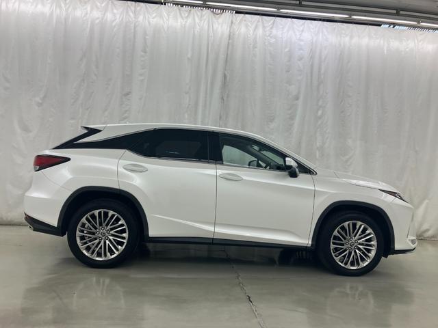 ＲＸ ＲＸ３００　バージョンＬ　ＬＥＤヘッドライト　純正ＳＤナビ　フルセグＴＶ　ＣＤ／ＤＶＤ再生　Ｂｌｕｅｔｏｏｔｈ／ＵＳＢ接続　Ｍｉｒａｃａｓｔ　本革シート　シートクーラー　全周囲カメラ　ＥＴＣ２．０　純正２０インチアルミ（5枚目）