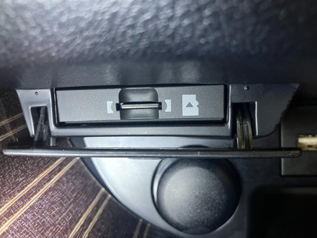 ＲＸ ＲＸ３００　バージョンＬ　ＬＥＤヘッドライト　純正ＳＤナビ　フルセグＴＶ　ＣＤ／ＤＶＤ再生　Ｂｌｕｅｔｏｏｔｈ／ＵＳＢ接続　Ｍｉｒａｃａｓｔ　本革シート　シートクーラー　全周囲カメラ　ＥＴＣ２．０　純正２０インチアルミ（38枚目）