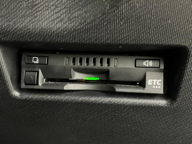 アクア Ｓスタイルブラック　ＬＥＤヘッドライト　純正ＳＤナビ　フルセグＴＶ　ＣＤ／ＤＶＤ再生　Ｂｌｕｅｔｏｏｔｈ接続　全周囲カメラ　ＥＴＣ　ドライブレコーダー　スマートキー　トヨタセーフティーセンス（28枚目）