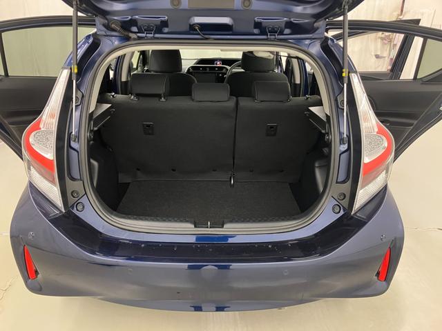 アクア Ｓスタイルブラック　ＬＥＤヘッドライト　純正ＳＤナビ　フルセグＴＶ　ＣＤ／ＤＶＤ再生　Ｂｌｕｅｔｏｏｔｈ接続　全周囲カメラ　ＥＴＣ　ドライブレコーダー　スマートキー　トヨタセーフティーセンス（36枚目）