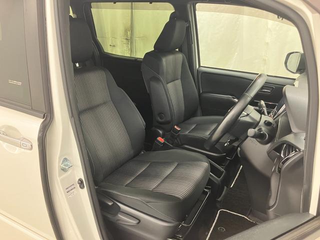 ヴォクシー ハイブリッドＺＳ　煌ＩＩ　ＬＥＤヘッドライト　純正ＳＤナビ　フルセグＴＶ　ＣＤ／ＤＶＤ再生　ＷｉＦｉ接続　　　Ｂｌｕｅｔｏｏｔｈ接続　両側電動スライドドア　バックモニター　ＥＴＣ　ドライブレコーダー　純正１５インチアルミ（38枚目）