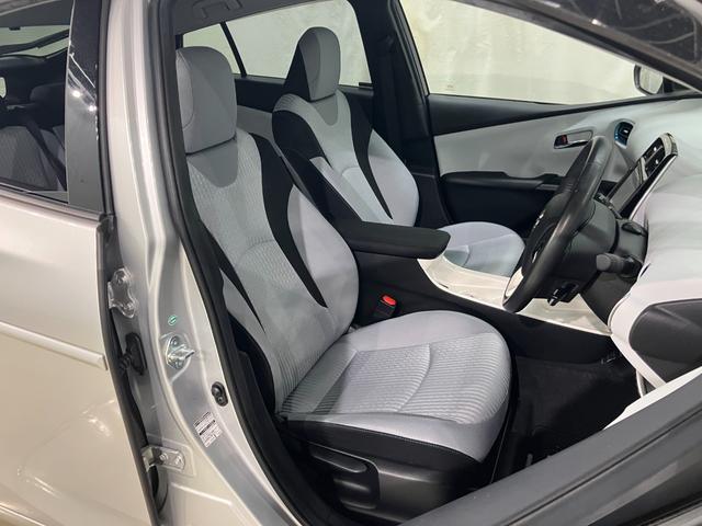 プリウス A LEDヘッドライト 純正SDナビ フルセグTV CD/DVD再生 Bluetooth接続 バックモニター ETC ドライブレコーダー スマートキー 純正15インチアルミ(36枚目)