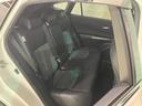 後部座席です。こちらもクリーニング専門のスタッフにより奇麗に仕上げております。後部座席の方も気持ちよくドライブを楽しめますね。
