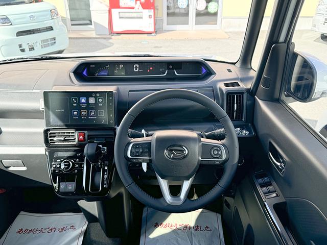 タント カスタムＲＳ　４ＷＤ　バックカメラ　両側スライドドア　ＴＶ　クリアランスソナー　オートクルーズコントロール　レーンアシスト　衝突被害軽減システム　オートライト　ＬＥＤヘッドランプ　スマートキー　アイドリングストップ（3枚目）