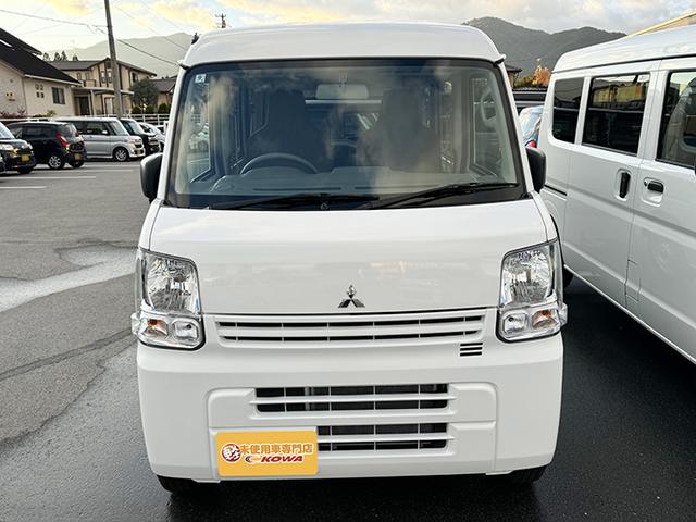 ミニキャブバン Ｅ　４ＷＤ　ＭＴ　両側スライドドア　エアコン　パワーステアリング　運転席エアバッグ　助手席エアバッグ（5枚目）
