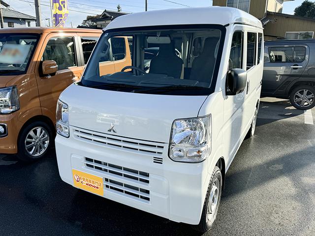 ミニキャブバン Ｅ　４ＷＤ　ＭＴ　クリアランスソナー　両側スライドドア　エアコン　パワーステアリング　運転席エアバッグ　助手席エアバッグ（4枚目）