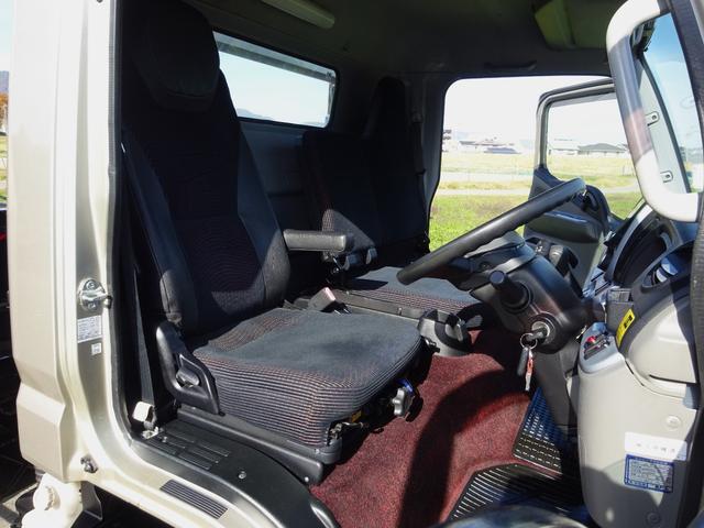 キャンター 積載車カスタム 最積3000kg 極東フラトップZERO 電動ミラー ウインチ ラジコン メッキパーツ(35枚目)