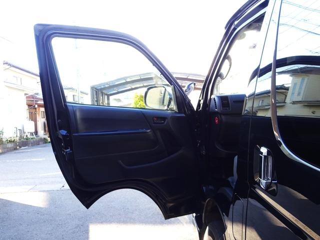 ハイエースバン ロングDX GLパッケージ 社外エアロF/R/S/W 純正ナビ フルセグ ETC LEDヘッドランプ キーレス 4WD ディーゼル(20枚目)