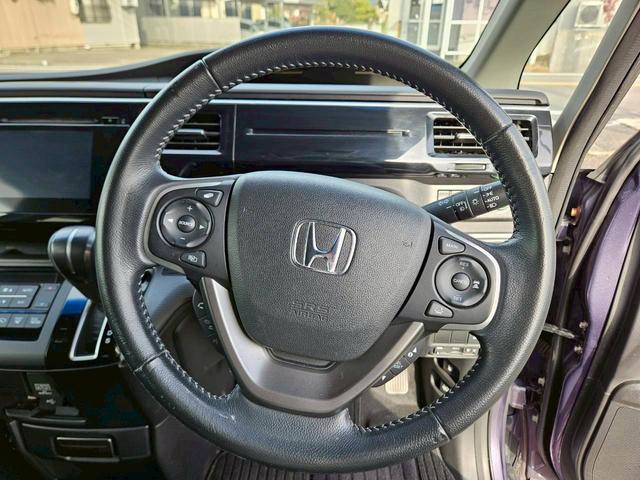 ステップワゴンスパーダ スパーダアドバンスパッケージα ホンダセンシング 両側電動スライドドア クルコン フリップダウンモニター 純正ナビ バックカメラ Bluetooth接続 フルセグTV ETC LEDヘッドライト 車線逸脱警報 禁煙車 フォグライト(30枚目)