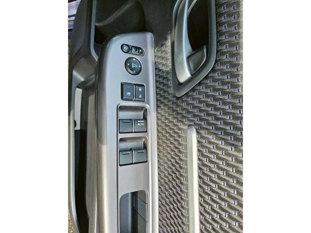 ステップワゴンスパーダ スパーダアドバンスパッケージα ホンダセンシング 両側電動スライドドア クルコン フリップダウンモニター 純正ナビ バックカメラ Bluetooth接続 フルセグTV ETC LEDヘッドライト 車線逸脱警報 禁煙車 フォグライト(36枚目)