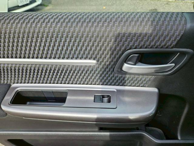 ステップワゴンスパーダ スパーダアドバンスパッケージα ホンダセンシング 両側電動スライドドア クルコン フリップダウンモニター 純正ナビ バックカメラ Bluetooth接続 フルセグTV ETC LEDヘッドライト 車線逸脱警報 禁煙車 フォグライト(57枚目)