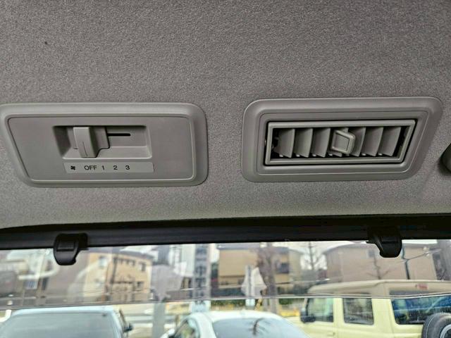 ステップワゴンスパーダ スパーダアドバンスパッケージα ホンダセンシング 両側電動スライドドア クルコン フリップダウンモニター 純正ナビ バックカメラ Bluetooth接続 フルセグTV ETC LEDヘッドライト 車線逸脱警報 禁煙車 フォグライト(66枚目)