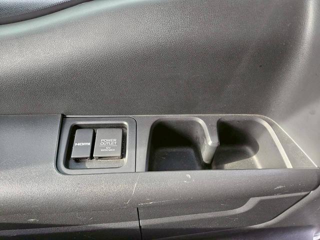 ステップワゴンスパーダ スパーダアドバンスパッケージα ホンダセンシング 両側電動スライドドア クルコン フリップダウンモニター 純正ナビ バックカメラ Bluetooth接続 フルセグTV ETC LEDヘッドライト 車線逸脱警報 禁煙車 フォグライト(68枚目)