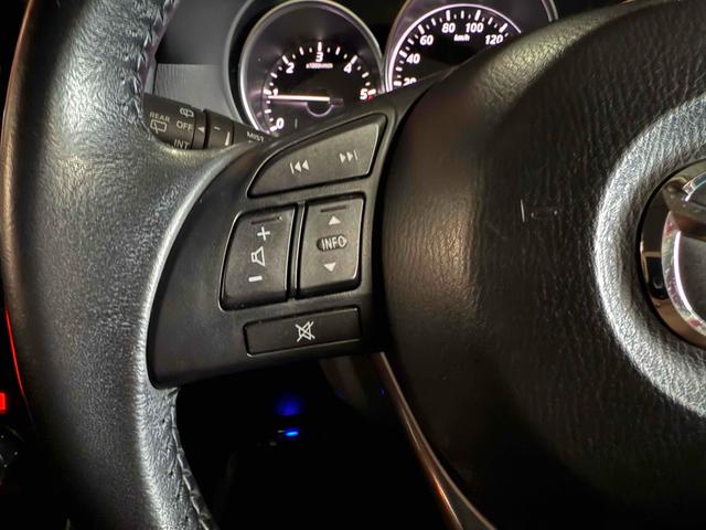 ＣＸ－５ ＸＤ　ＥＴＣ　バックカメラ　オートクルーズコントロール　衝突被害軽減システム　ナビ　ＴＶ　オートライト　ＬＥＤヘッドランプ　アルミホイール　スマートキー　アイドリングストップ　ＡＴ　盗難防止システム（8枚目）