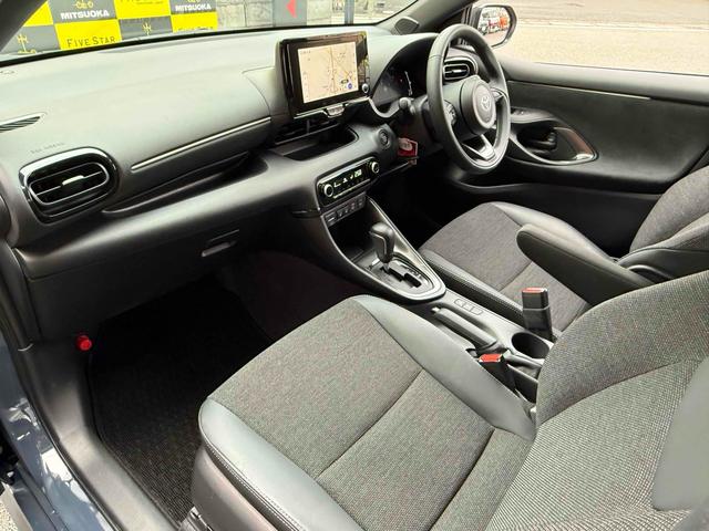 ヤリス Ｚ　ドライブレコーダー　ＥＴＣ　全周囲カメラ　ナビ　ＴＶ　クリアランスソナー　オートクルーズコントロール　レーンアシスト　衝突被害軽減システム　アルミホイール　オートマチックハイビーム　オートライト（41枚目）