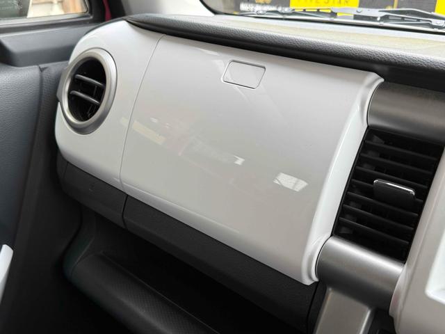 ハスラー Ｇ　衝突被害軽減システム　スマートキー　アイドリングストップ　シートヒーター　ベンチシート　ＣＶＴ　ＥＳＣ　ＣＤ　ミュージックプレイヤー接続可　エアコン　パワーウィンドウ（8枚目）