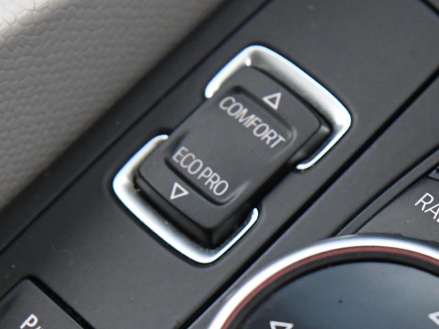 ｉ３ レンジ・エクステンダー装備車　ハーマンカードン　レーダークルーズコントロール　禁煙車　充電ケーブル　障害物センサー　スマートキー　ＬＥＤヘッドライト　バックモニター　オートライト　ブルートゥース　ＵＳＢ端子　記録簿　踏み間違え装置（46枚目）