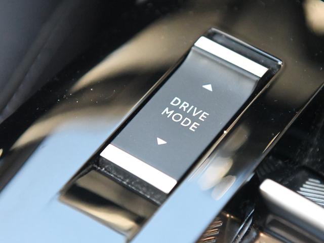 Ｅ－Ｃ４ シャイン　シャイン　ＡＣＣ　　ＨＵＤ　パワーシート　コーナーセンサー　シートヒーター　禁煙車　スマートキー　バックモニター　パノラマサンルーフ　ワンオーナ　ＬＥＤヘッドライト　ブルーアイスランド　冬タイヤ付（40枚目）