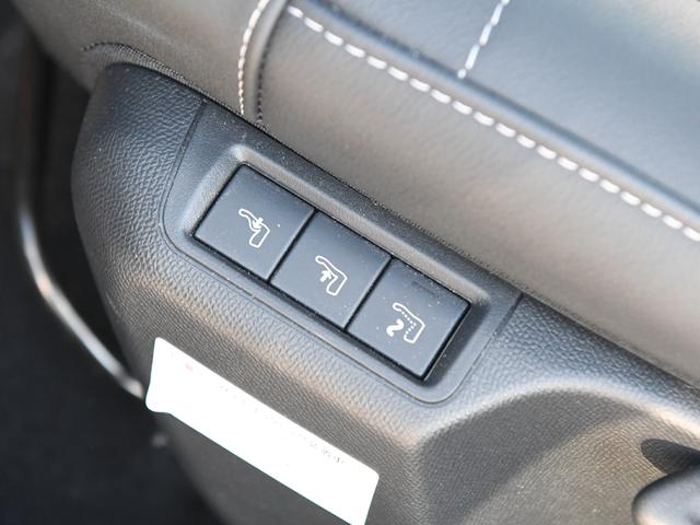 Ｅ－Ｃ４ シャイン　シャイン　ＡＣＣ　　ＨＵＤ　パワーシート　コーナーセンサー　シートヒーター　禁煙車　スマートキー　バックモニター　パノラマサンルーフ　ワンオーナ　ＬＥＤヘッドライト　ブルーアイスランド　冬タイヤ付（49枚目）