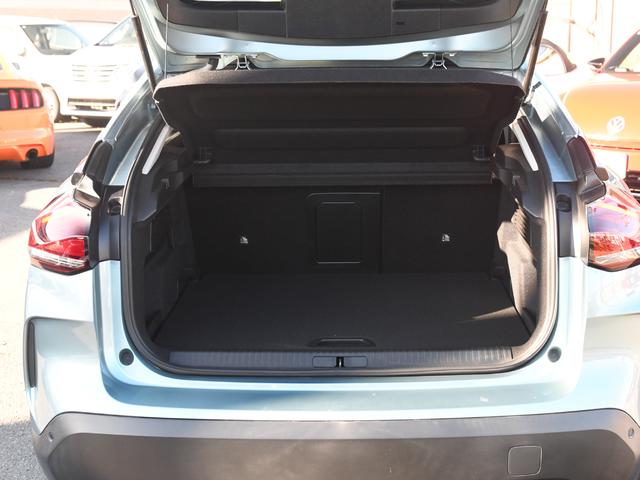 Ｅ－Ｃ４ シャイン　シャイン　ＡＣＣ　　ＨＵＤ　パワーシート　コーナーセンサー　シートヒーター　禁煙車　スマートキー　バックモニター　パノラマサンルーフ　ワンオーナ　ＬＥＤヘッドライト　ブルーアイスランド　冬タイヤ付（57枚目）