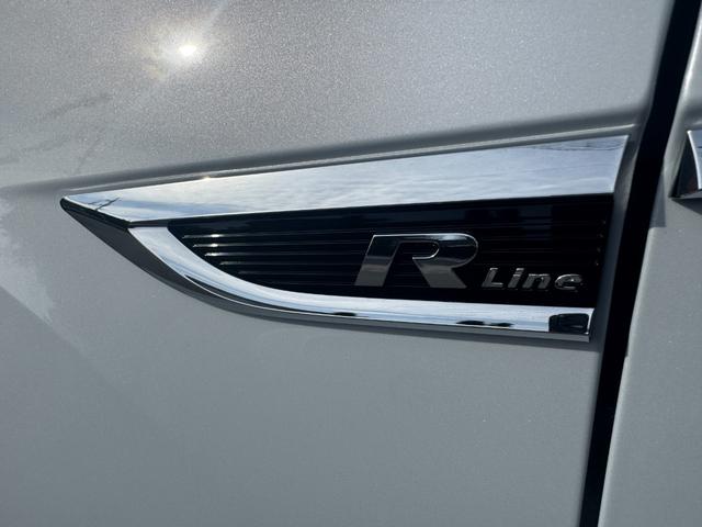 Ｔ－ロック ＴＤＩ　Ｒライン　１オーナー　禁煙車　ディーゼルターボ　純ナビ　デジタルコックピット　ＤｉｓｃｏｖｅｒＰｒｏ　Ｂカメラ　Ａｐｐｌｅ　Ｃａｒｐｌａｙ　パワーバックドア　　ＡＣＣ　ドラレコ　障害センサー　純正１９インチＡＷ（8枚目）