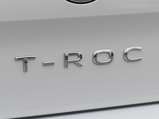 Ｔ－ロック ＴＤＩ　Ｒライン　１オーナー　禁煙車　ディーゼルターボ　純ナビ　デジタルコックピット　ＤｉｓｃｏｖｅｒＰｒｏ　Ｂカメラ　Ａｐｐｌｅ　Ｃａｒｐｌａｙ　パワーバックドア　　ＡＣＣ　ドラレコ　障害センサー　純正１９インチＡＷ（13枚目）