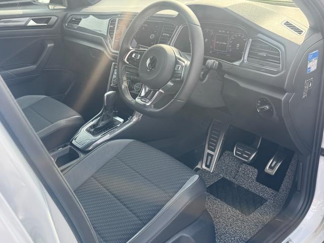 Ｔ－ロック ＴＤＩ　Ｒライン　１オーナー　禁煙車　ディーゼルターボ　純ナビ　デジタルコックピット　ＤｉｓｃｏｖｅｒＰｒｏ　Ｂカメラ　Ａｐｐｌｅ　Ｃａｒｐｌａｙ　パワーバックドア　　ＡＣＣ　ドラレコ　障害センサー　純正１９インチＡＷ（15枚目）