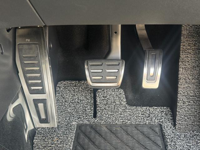 Ｔ－ロック ＴＤＩ　Ｒライン　１オーナー　禁煙車　ディーゼルターボ　純ナビ　デジタルコックピット　ＤｉｓｃｏｖｅｒＰｒｏ　Ｂカメラ　Ａｐｐｌｅ　Ｃａｒｐｌａｙ　パワーバックドア　　ＡＣＣ　ドラレコ　障害センサー　純正１９インチＡＷ（20枚目）