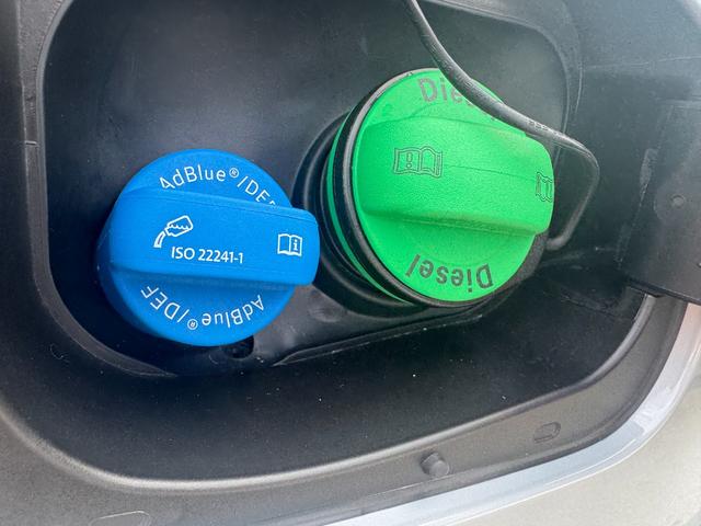 Ｔ－ロック ＴＤＩ　Ｒライン　１オーナー　禁煙車　ディーゼルターボ　純ナビ　デジタルコックピット　ＤｉｓｃｏｖｅｒＰｒｏ　Ｂカメラ　Ａｐｐｌｅ　Ｃａｒｐｌａｙ　パワーバックドア　　ＡＣＣ　ドラレコ　障害センサー　純正１９インチＡＷ（21枚目）