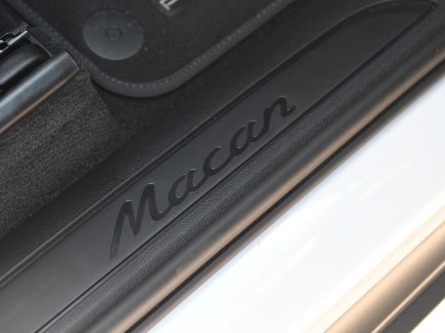 マカン マカン　４ＷＤ　サンルーフ　黒革シート　純正ナビ　全方位カメラ　シートヒーター　ＡＣＣ　ＬＫＡ（19枚目）